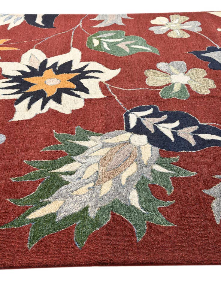 Detail image of  8' x 10' Agra Rug