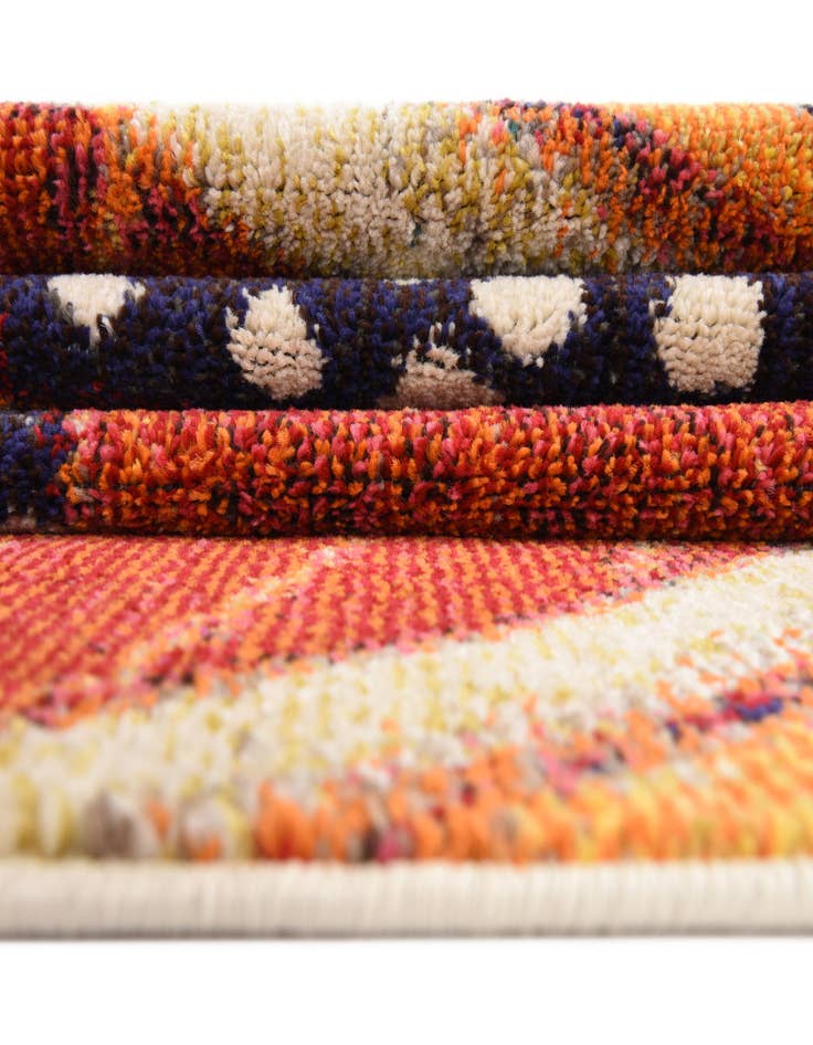 Detail image of  4' x 6'  Washable Amalfi Rug