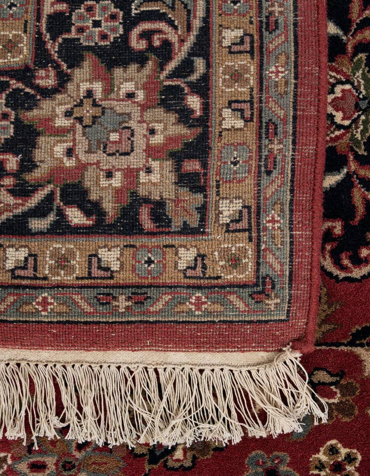 Detail image of  6' 5 x 9' 5  Hand Knotted Bidjar Wool Rug