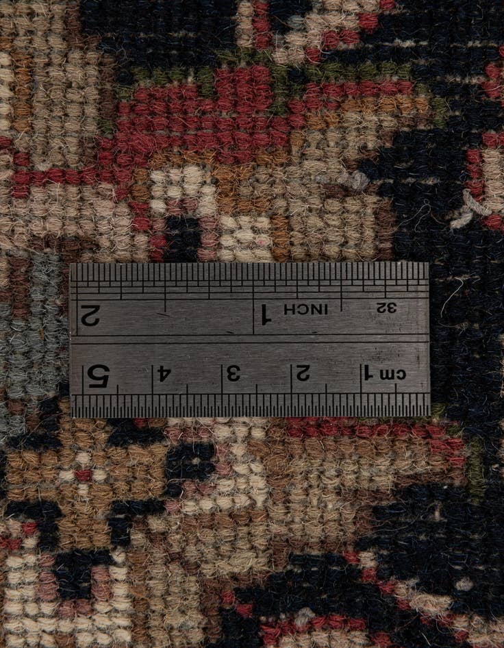 Detail image of  6' 5 x 9' 5  Hand Knotted Bidjar Wool Rug