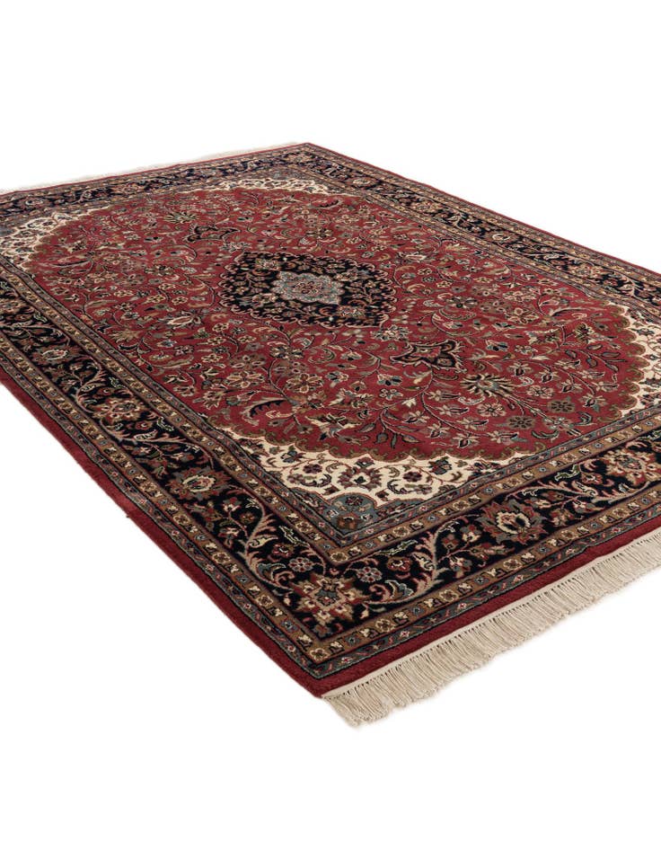 Detail image of  6' 5 x 9' 5  Hand Knotted Bidjar Wool Rug