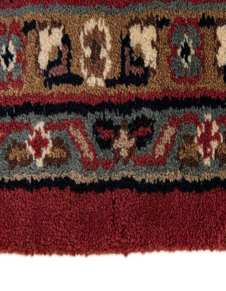Detail image of  6' 5 x 9' 5  Hand Knotted Bidjar Wool Rug