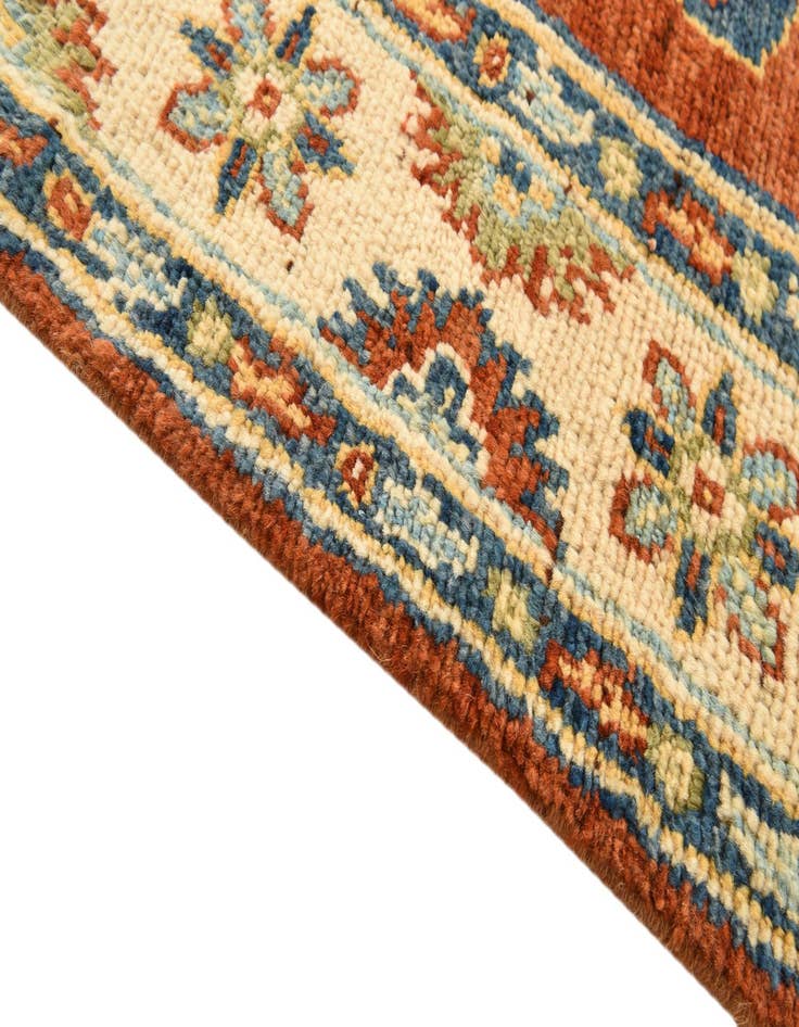 Detail image of  5' 7 x 7' 9  Hand Knotted Darya Wool Rug