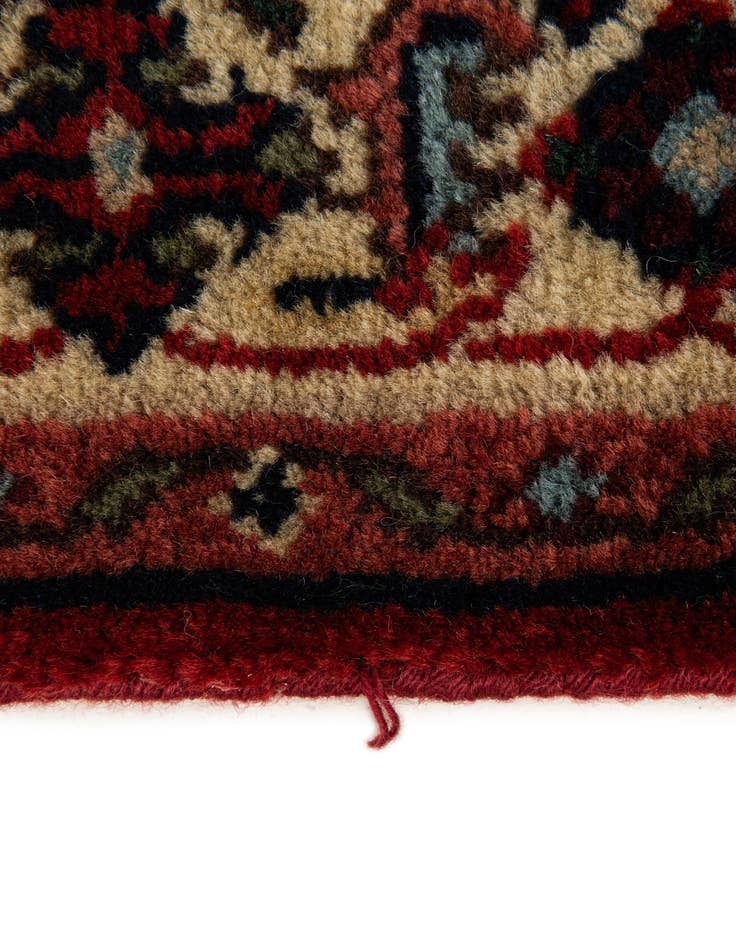 Detail image of  3' x 4' 10  Hand Knotted Heriz Wool Rug