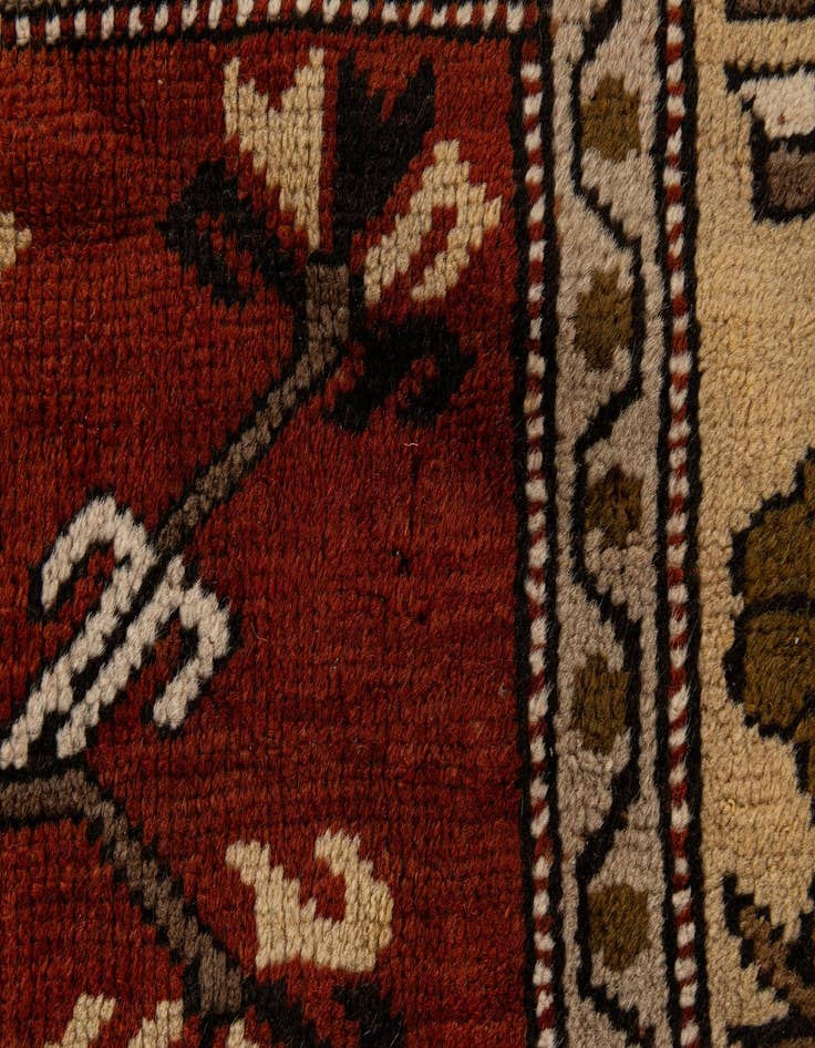 Detail image of  6' 9 x 10' 5  Hand Knotted Kars Wool Rug