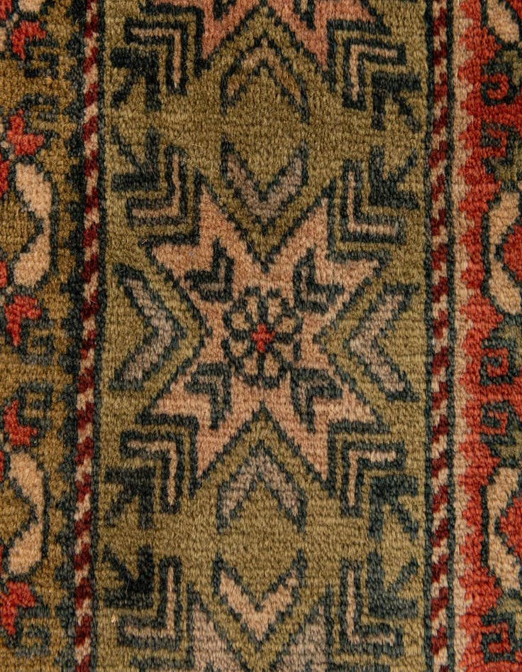 Detail image of  4' x 7' 4  Hand Knotted Kars Wool Rug