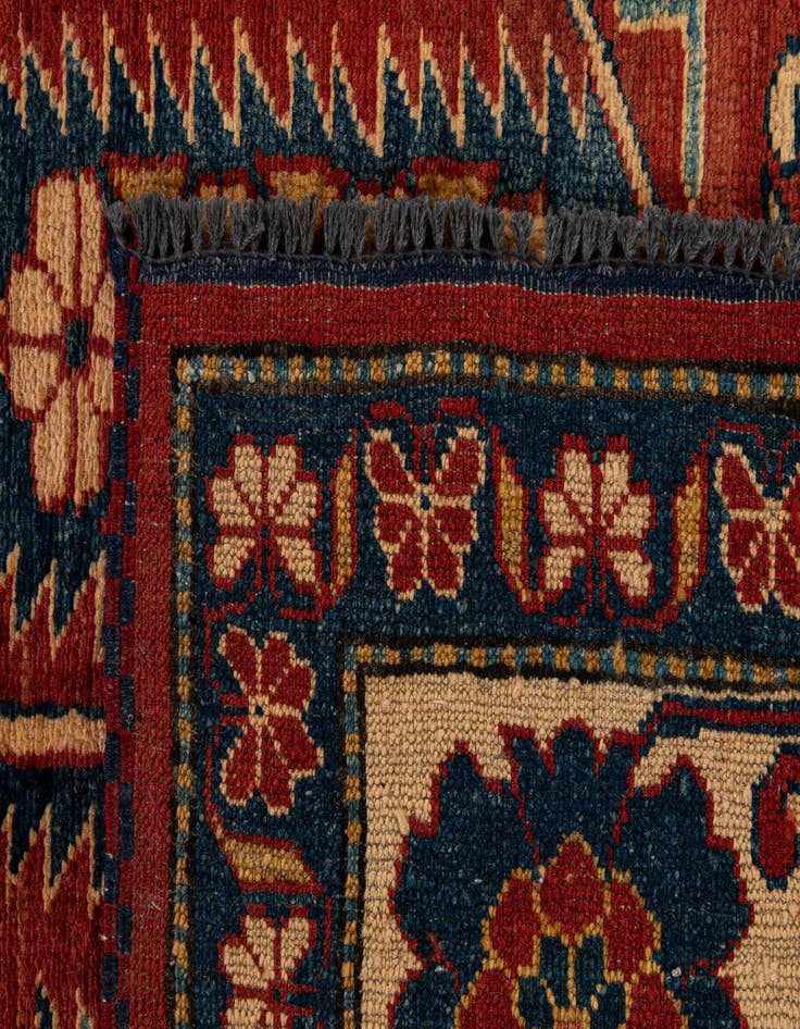 Detail image of  6' 6 x 8' 6  Hand Knotted Kazak Oriental Wool Rug