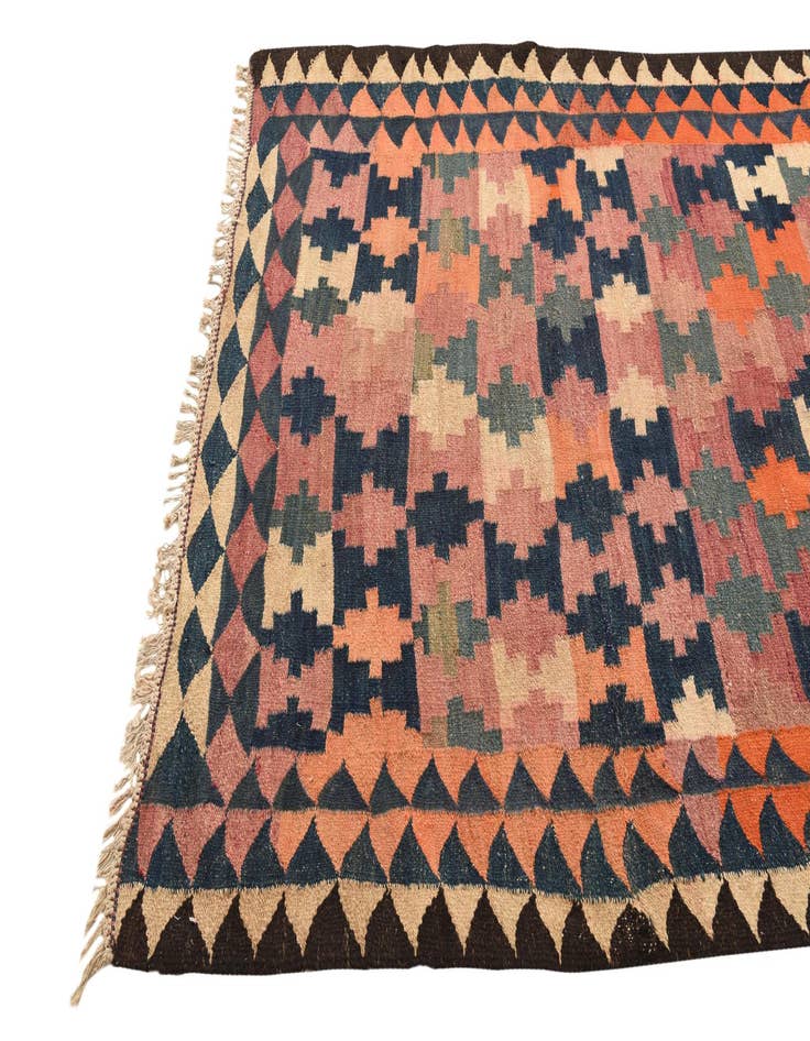 Detail image of  5' 5 x 9'  Hand Woven Kilim Fars Wool Rug