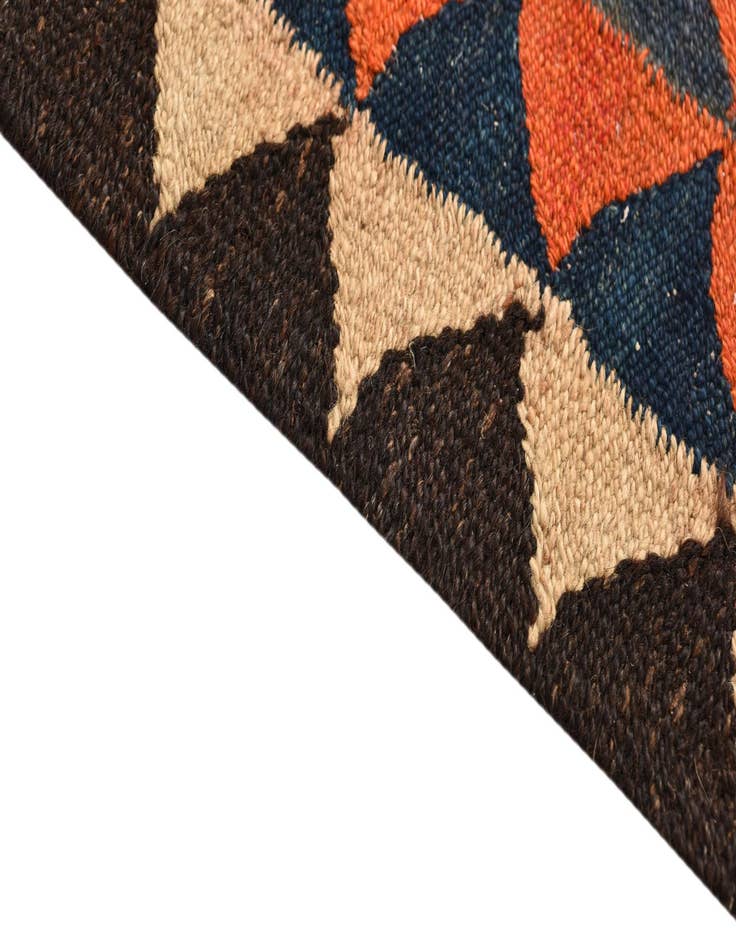 Detail image of  5' 5 x 9'  Hand Woven Kilim Fars Wool Rug
