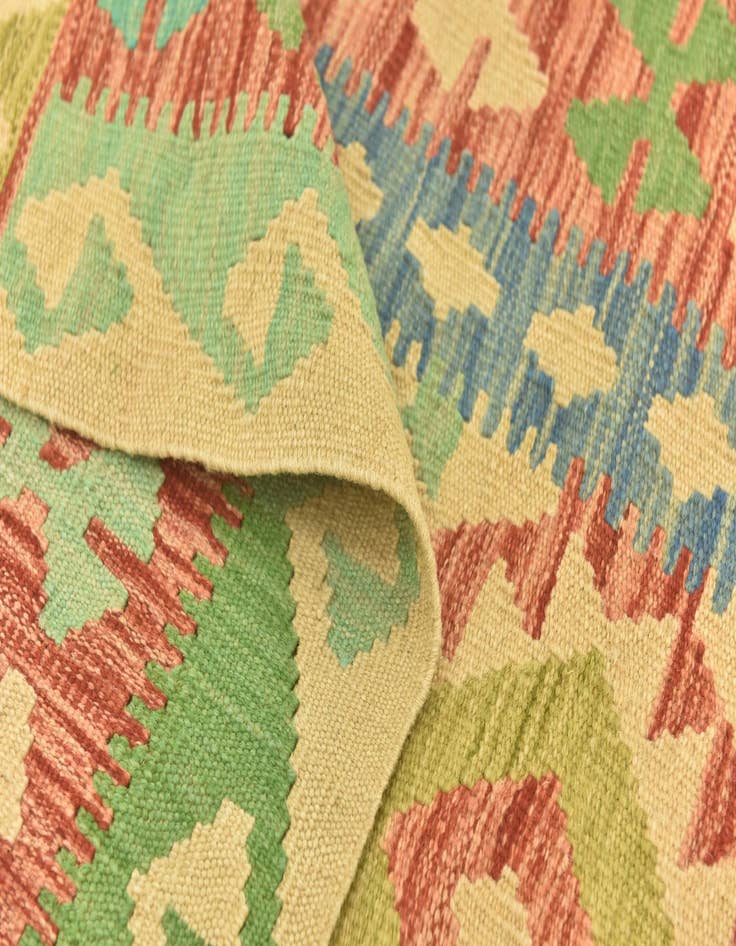 Detail image of  3' 3 x 4' 10  Hand Woven Kilim Maymana Wool Rug