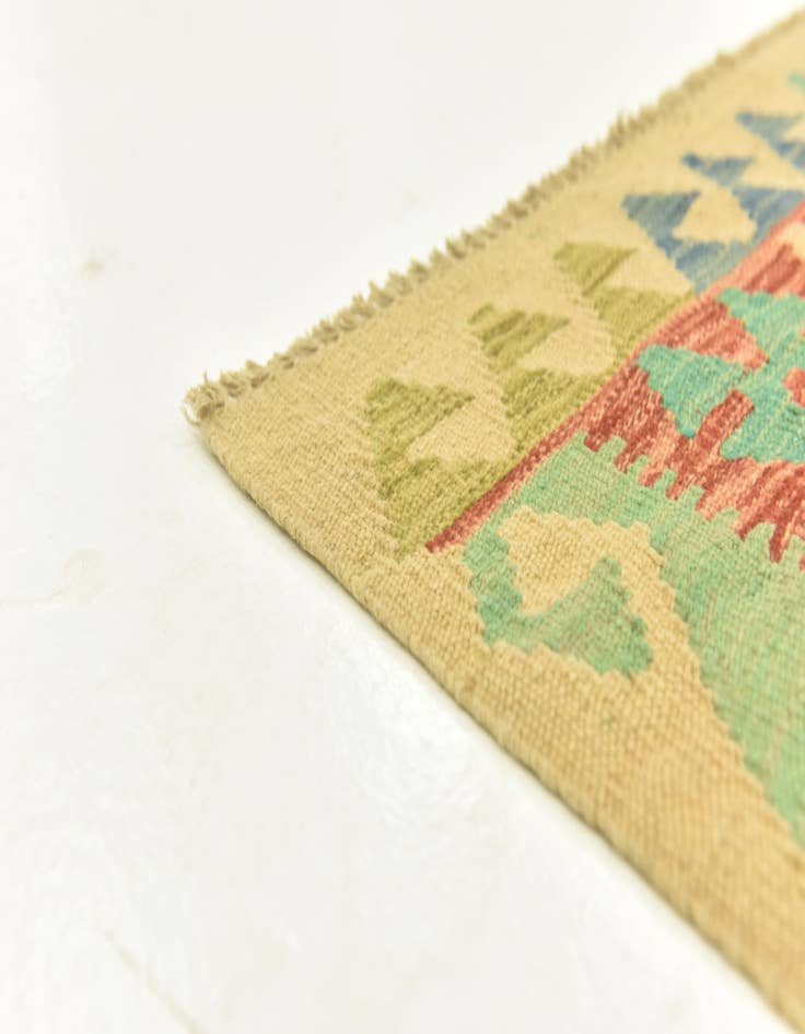 Detail image of  3' 3 x 4' 10  Hand Woven Kilim Maymana Wool Rug