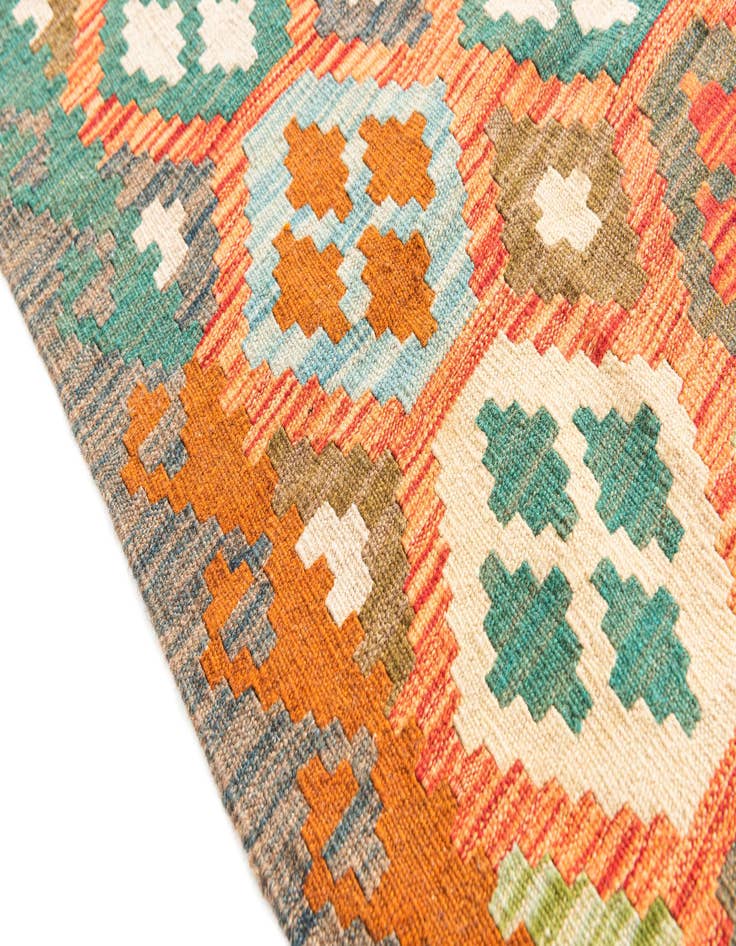 Detail image of  5' x 6' 5  Hand Woven Kilim Maymana Wool Rug