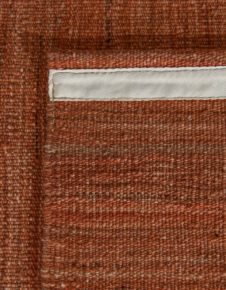 Detail image of  6' 11 x 9' 7  Hand Woven Kilim Modern Wool Rug