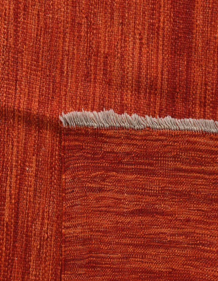 Detail image of  6' 10 x 10'  Hand Woven Kilim Modern Wool Rug