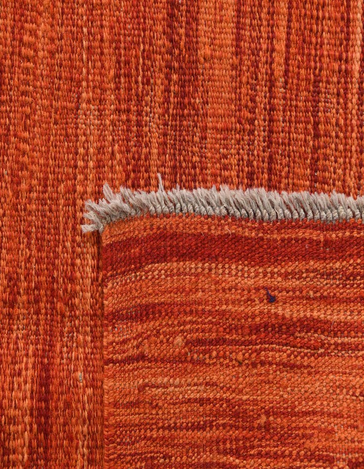 Detail image of  5' 7 x 8'  Hand Woven Kilim Modern Wool Rug