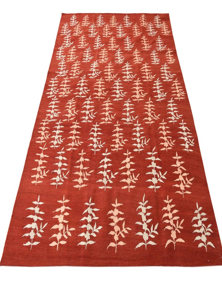 Detail image of  5' 11 x 7' 10  Hand Woven Kilim Modern Rug