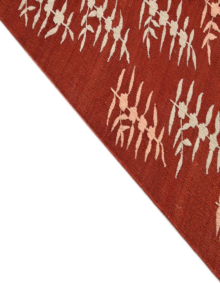 Detail image of  5' 11 x 7' 10  Hand Woven Kilim Modern Rug