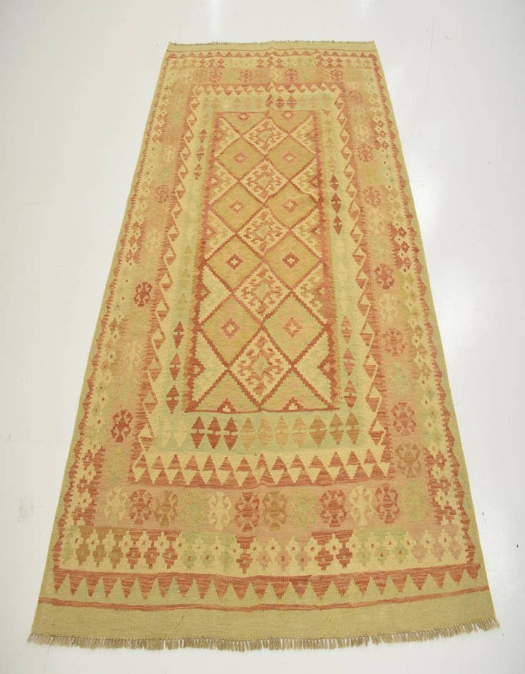 Detail image of  4' 9 x 6' 7  Hand Woven Kilim Waziri Wool Rug