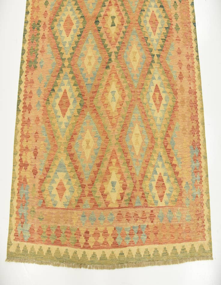 Detail image of  4' 10 x 6' 7  Hand Woven Kilim Waziri Wool Rug