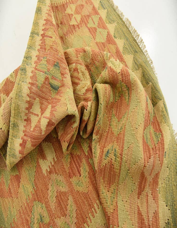 Detail image of  3' 7 x 5' 11  Hand Woven Kilim Waziri Wool Rug