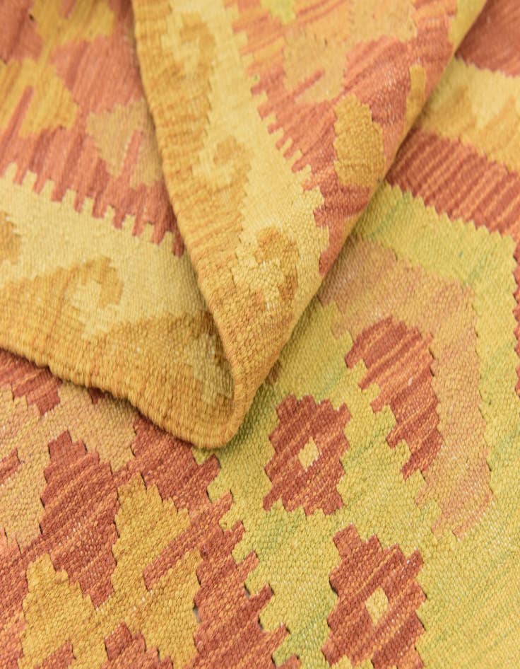 Detail image of  3' 3 x 5'  Hand Woven Kilim Waziri Wool Rug