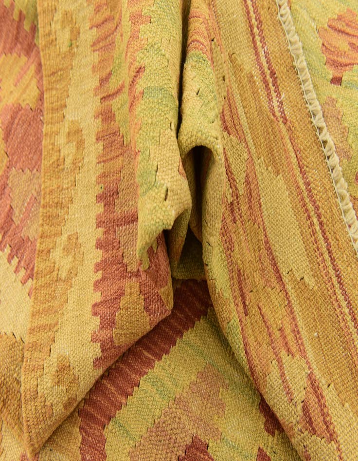 Detail image of  3' 3 x 5'  Hand Woven Kilim Waziri Wool Rug