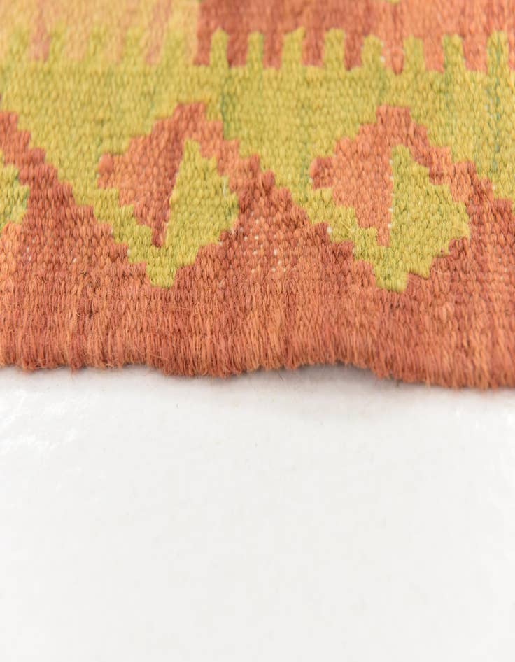 Detail image of  3' 3 x 4' 10  Hand Woven Kilim Waziri Wool Rug