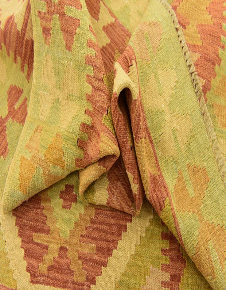 Detail image of  3' 3 x 5'  Hand Woven Kilim Waziri Wool Rug