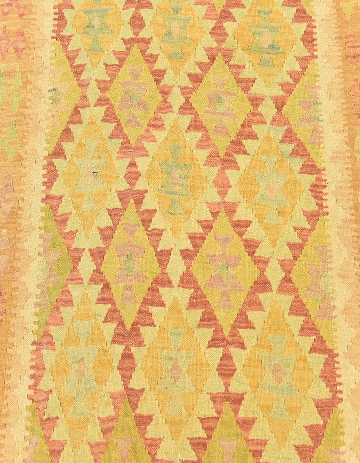 Detail image of  4' 10 x 6' 8  Hand Woven Kilim Waziri Wool Rug