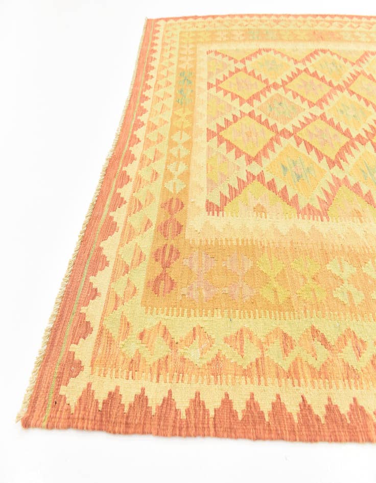 Detail image of  4' 10 x 6' 8  Hand Woven Kilim Waziri Wool Rug