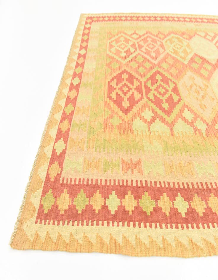Detail image of  4' 9 x 6' 6  Hand Woven Kilim Waziri Wool Rug
