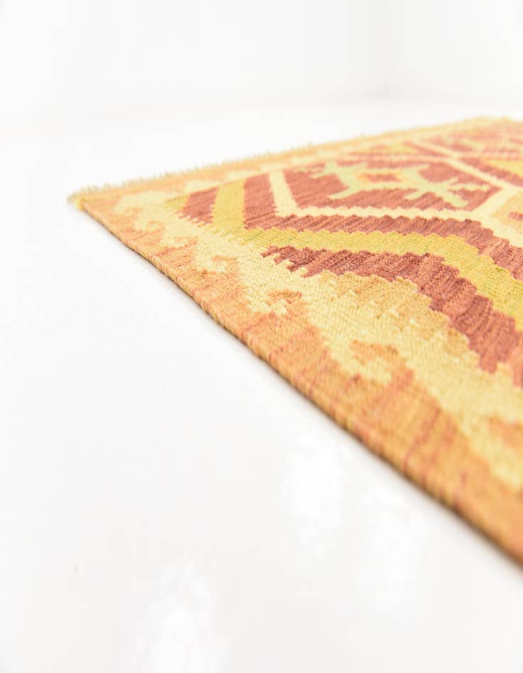 Detail image of  4' 10 x 6' 5  Hand Woven Kilim Waziri Wool Rug