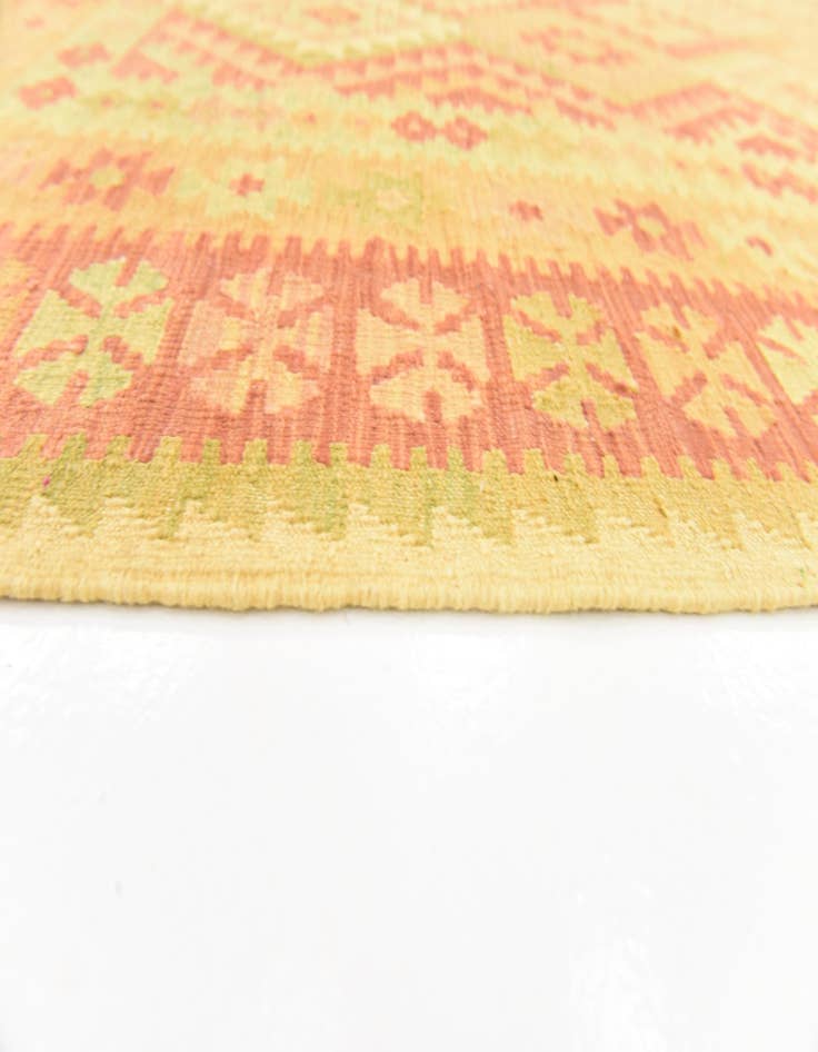 Detail image of  4' 10 x 6' 9  Hand Woven Kilim Waziri Wool Rug