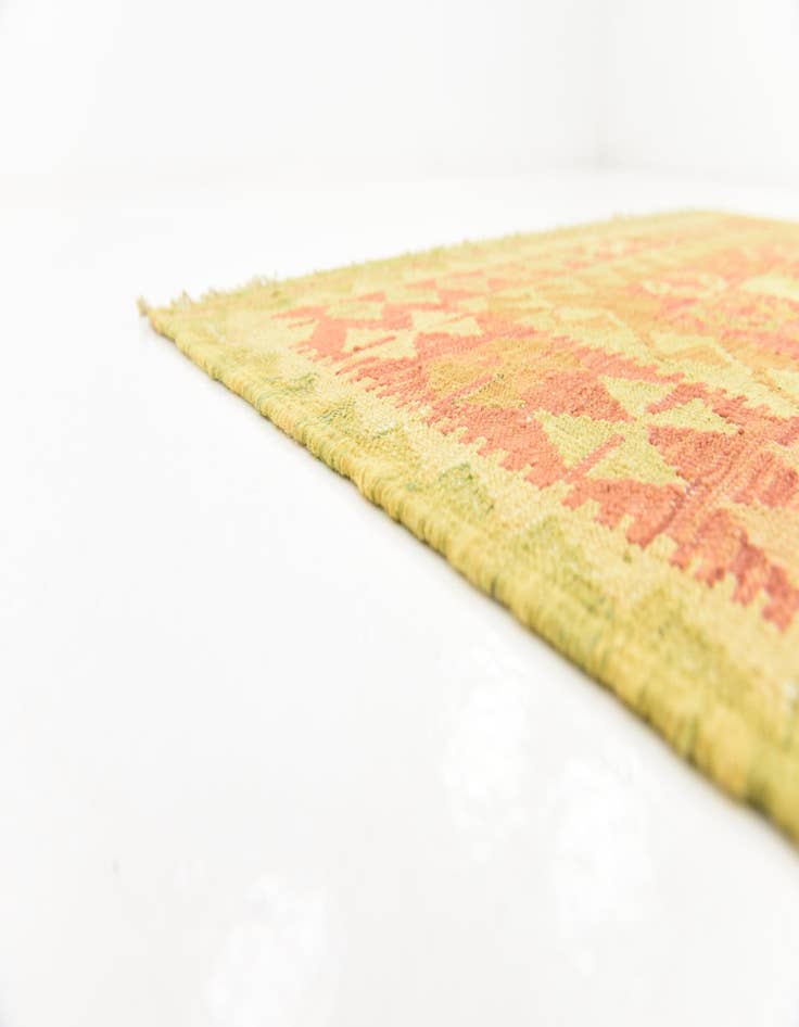 Detail image of  3' 8 x 6'  Hand Woven Kilim Waziri Wool Rug