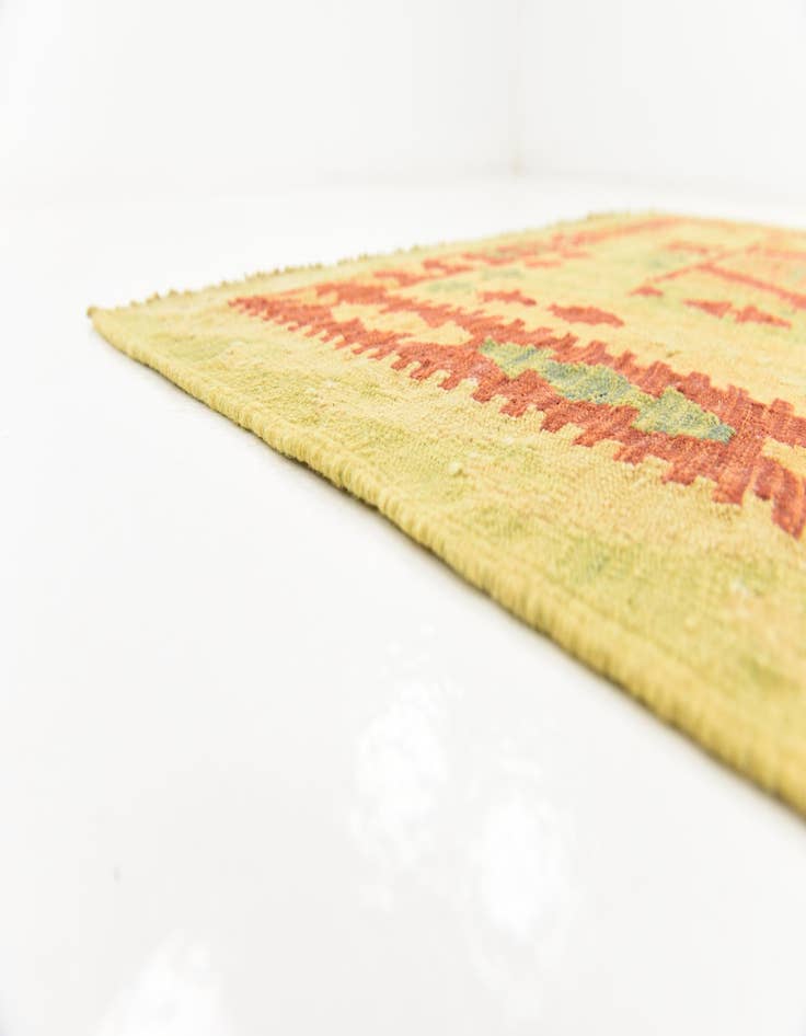 Detail image of  4' x 6' 3  Hand Woven Kilim Waziri Wool Rug