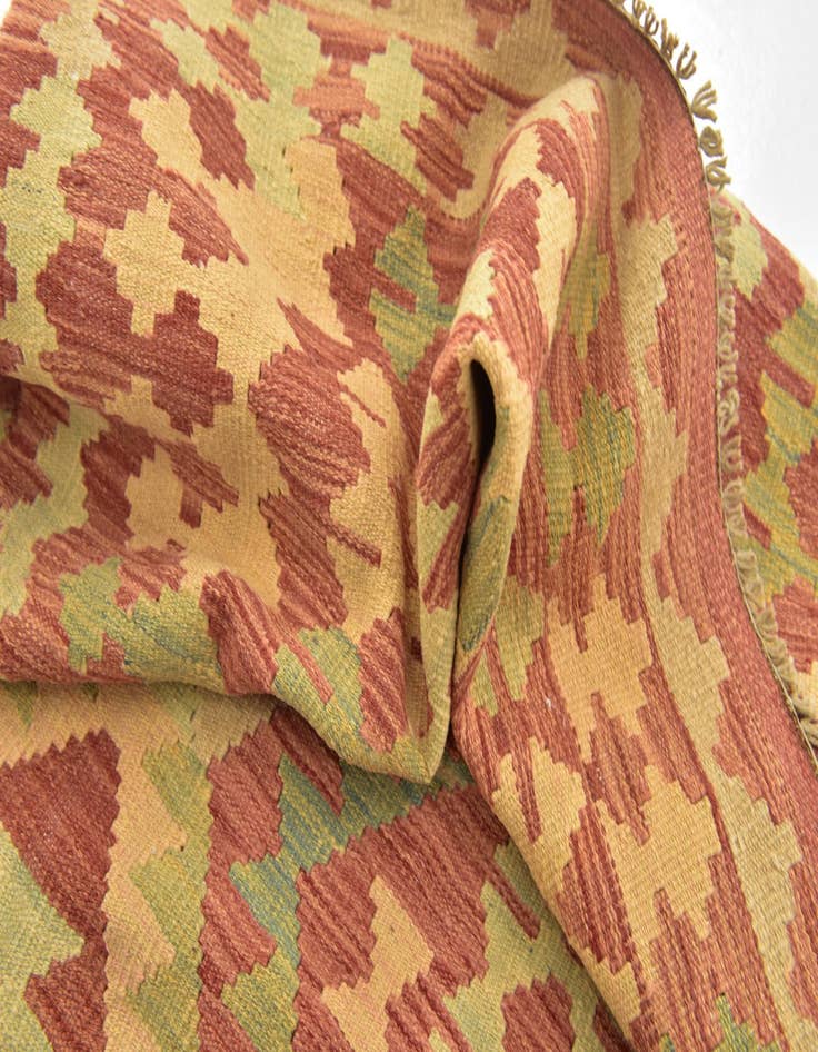 Detail image of  3' 7 x 5'  Hand Woven Kilim Waziri Wool Rug