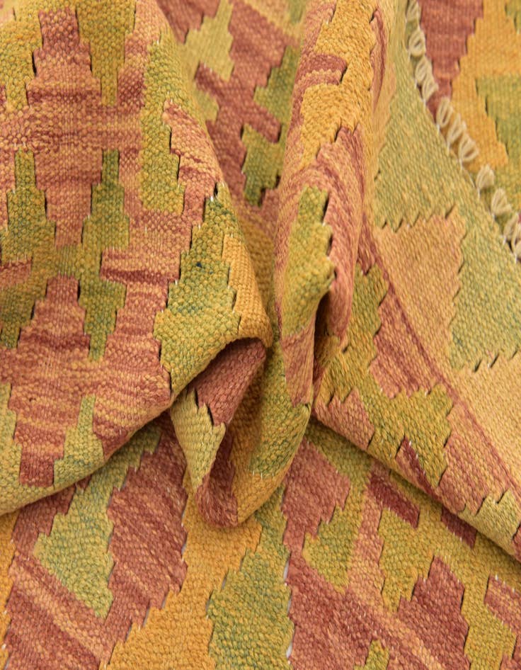 Detail image of  3' x 5' 2  Hand Woven Kilim Waziri Wool Rug