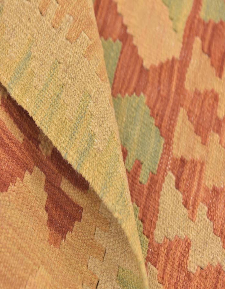 Detail image of  3' 4 x 4' 9  Hand Woven Kilim Waziri Wool Rug