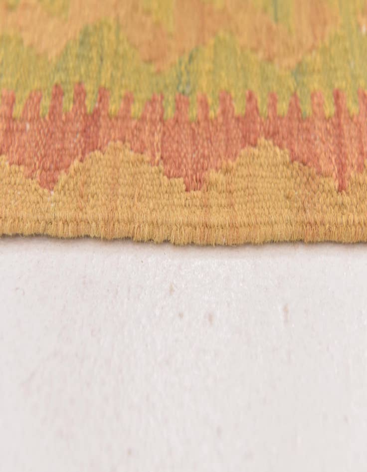 Detail image of  3' 4 x 5'  Hand Woven Kilim Waziri Wool Rug