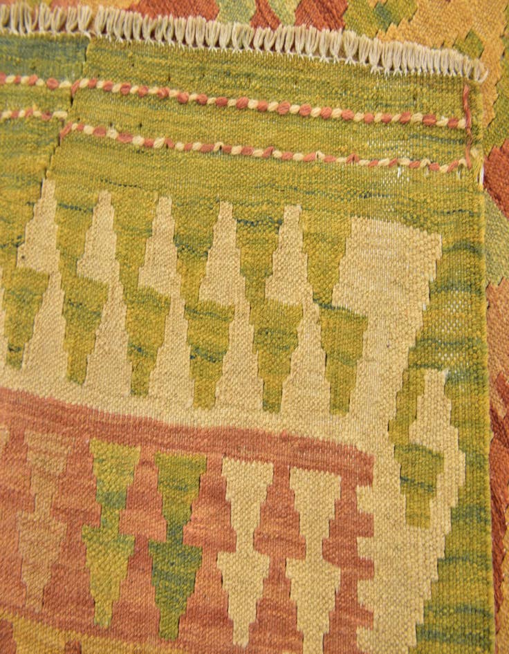 Detail image of  2' 7 x 4' 4  Hand Woven Kilim Waziri Wool Rug