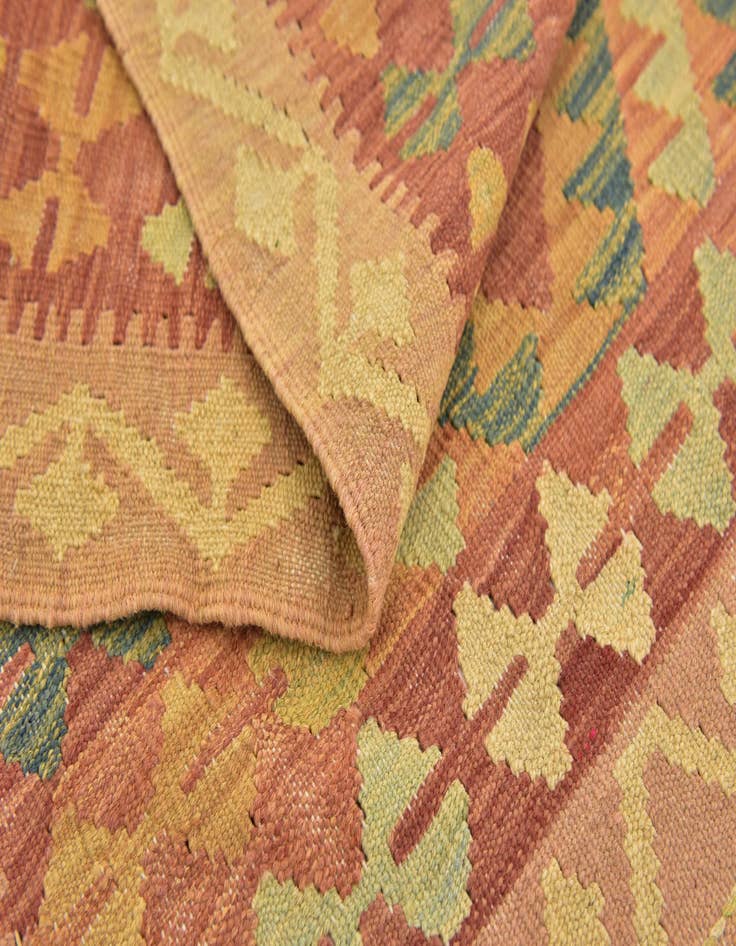 Detail image of  2' 7 x 4' 2  Hand Woven Kilim Waziri Wool Rug