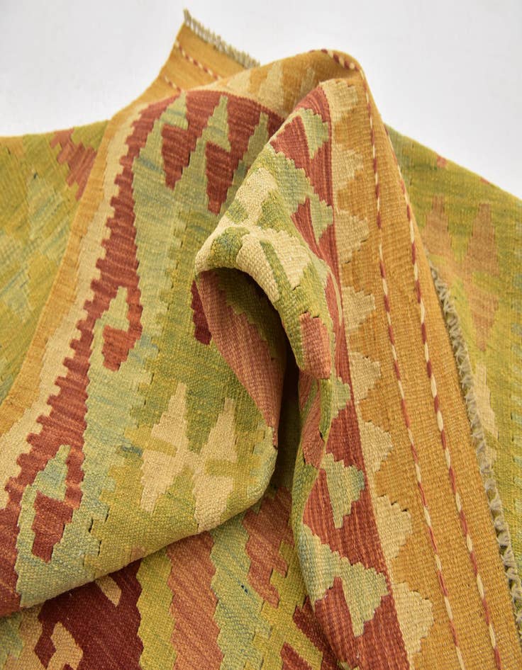 Detail image of  3' 3 x 5'  Hand Woven Kilim Waziri Wool Rug