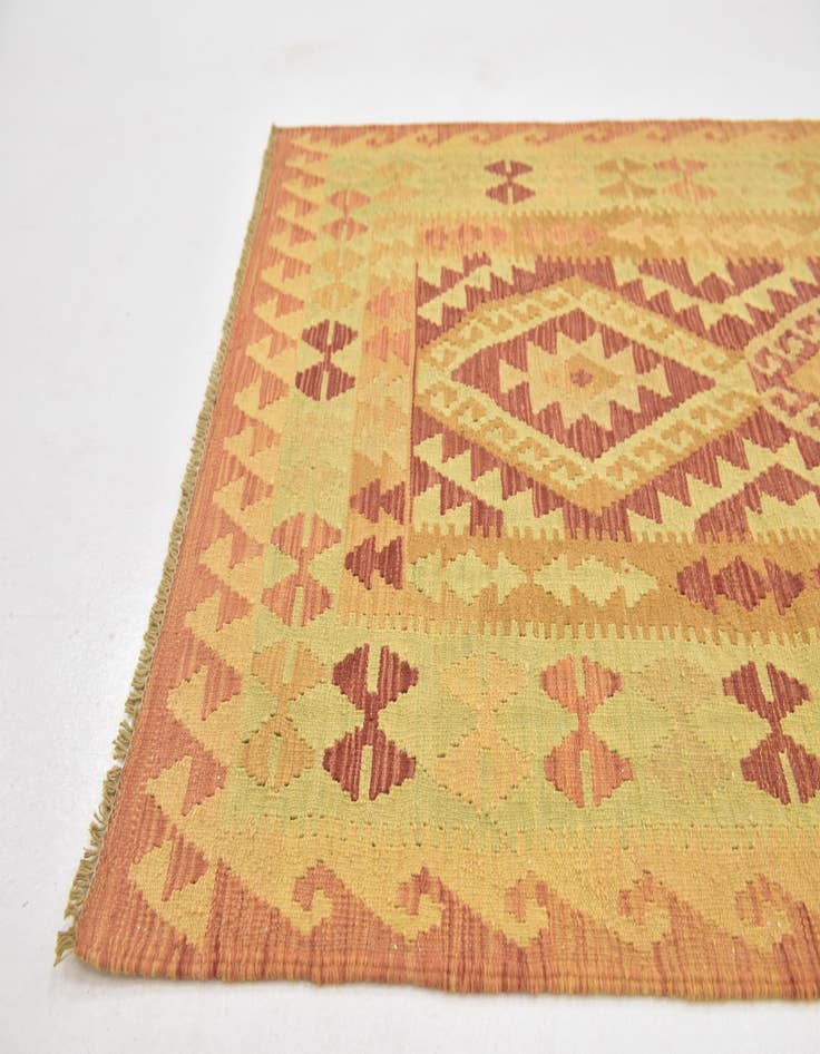 Detail image of  3' 3 x 4' 9  Hand Woven Kilim Waziri Wool Rug