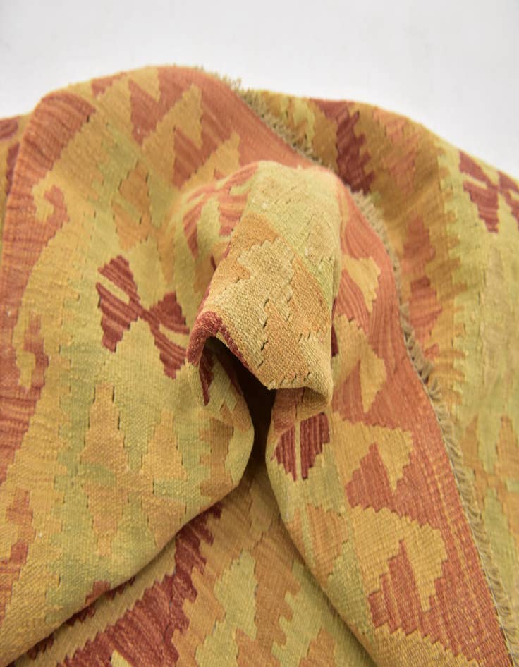 Detail image of  3' 3 x 4' 9  Hand Woven Kilim Waziri Wool Rug