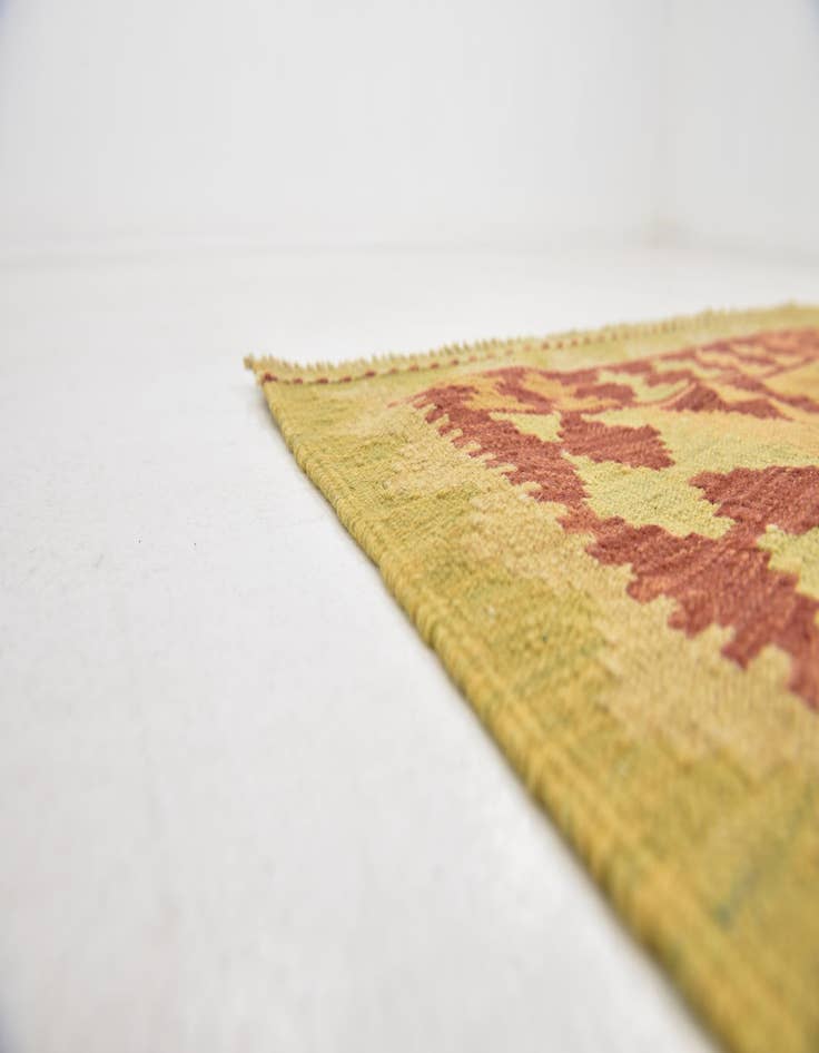 Detail image of  3' 4 x 5' 2  Hand Woven Kilim Waziri Wool Rug