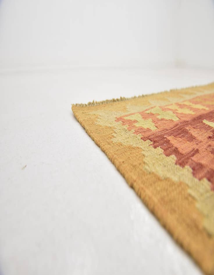 Detail image of  3' 3 x 5'  Hand Woven Kilim Waziri Wool Rug