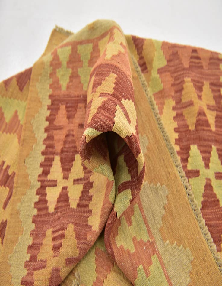 Detail image of  3' 3 x 5'  Hand Woven Kilim Waziri Wool Rug