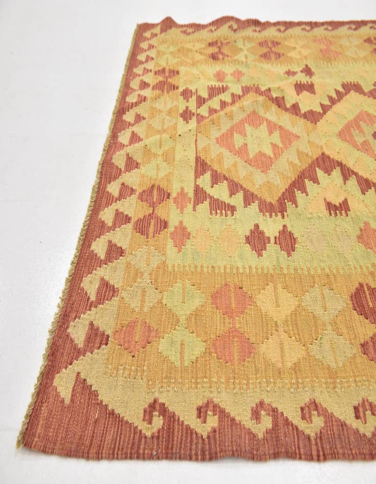 Detail image of  3' 5 x 4' 10  Hand Woven Kilim Waziri Wool Rug