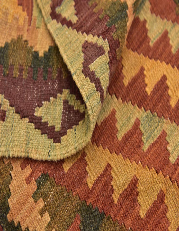 Detail image of  3' x 4' 5  Hand Woven Kilim Waziri Wool Rug