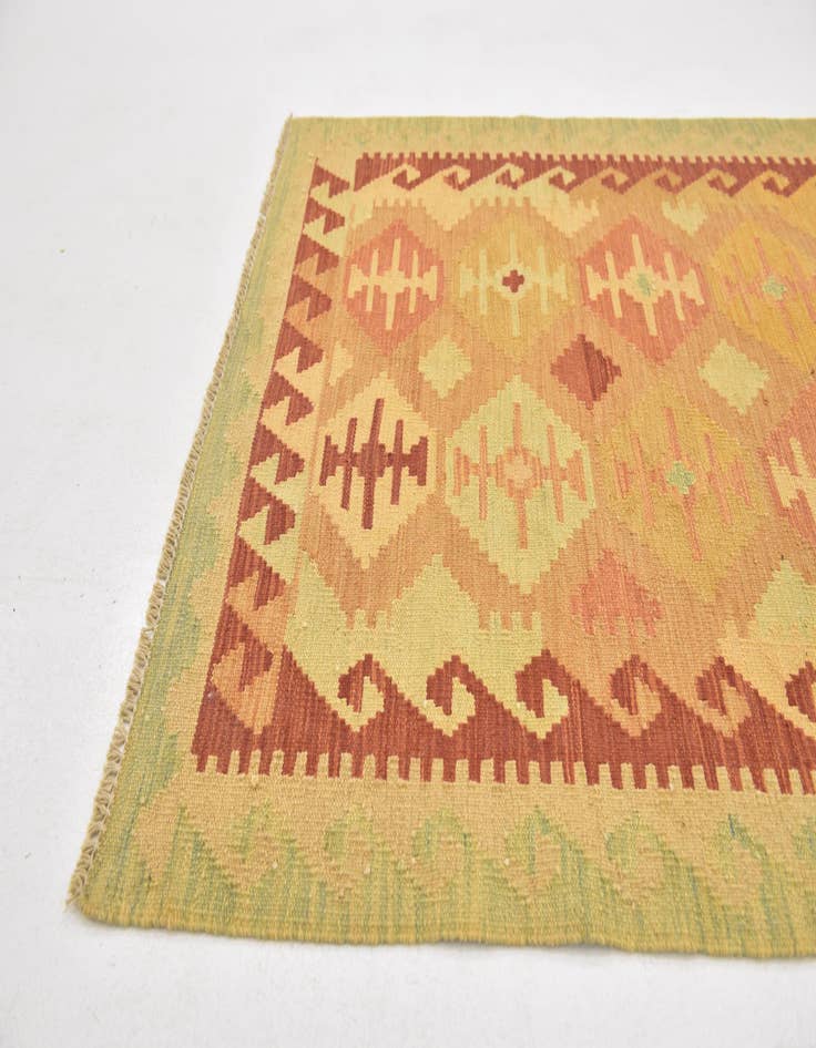 Detail image of  3' 2 x 4' 10  Hand Woven Kilim Waziri Wool Rug